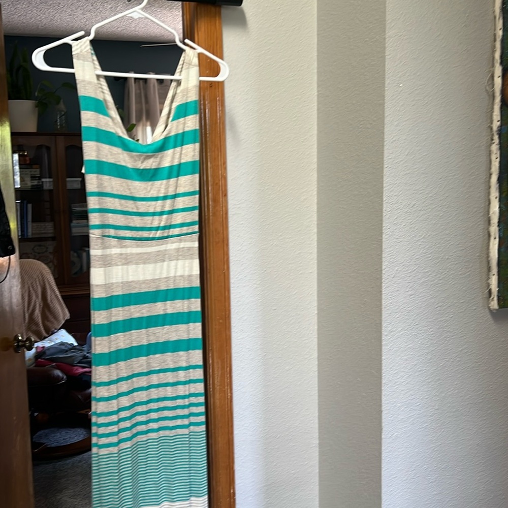 Adorable, summer dress size, medium, only worn a couple of times